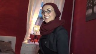 Public Agent – Afghan beauty gives forest blowjob NEW!